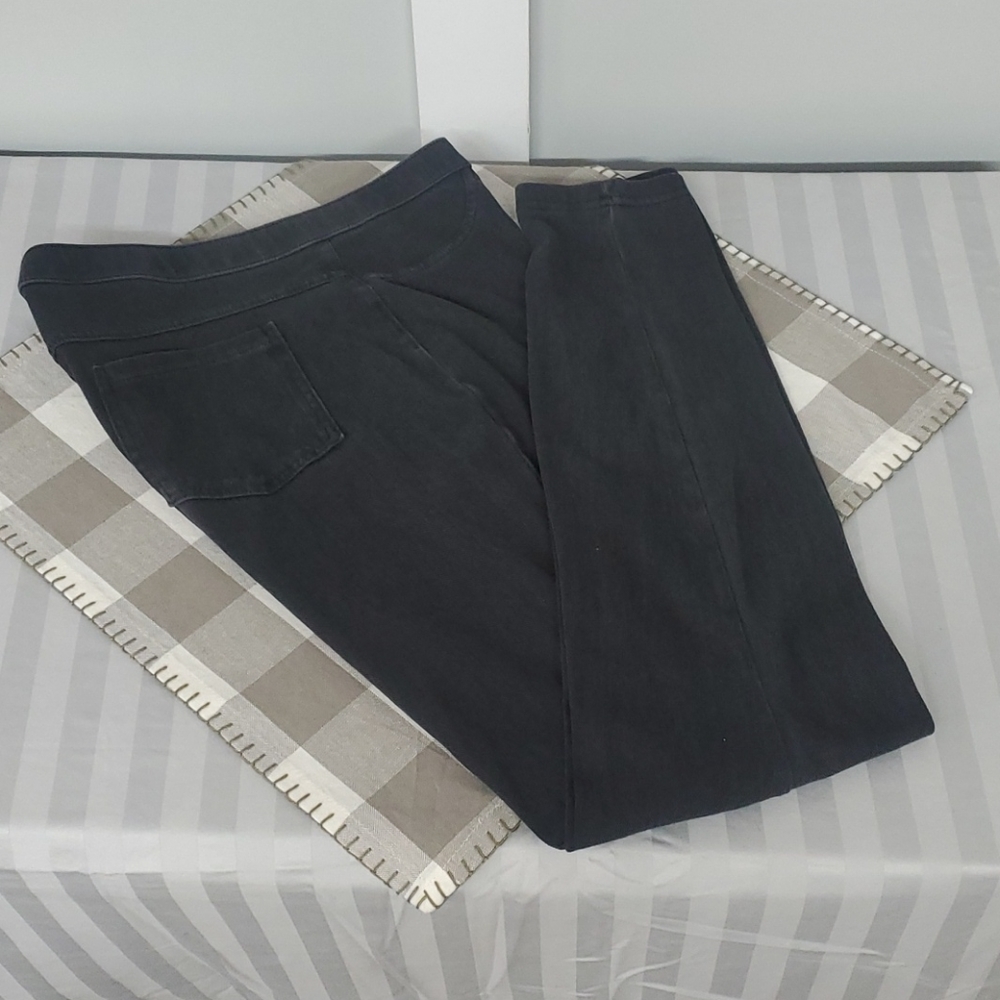 Hue Jeggings